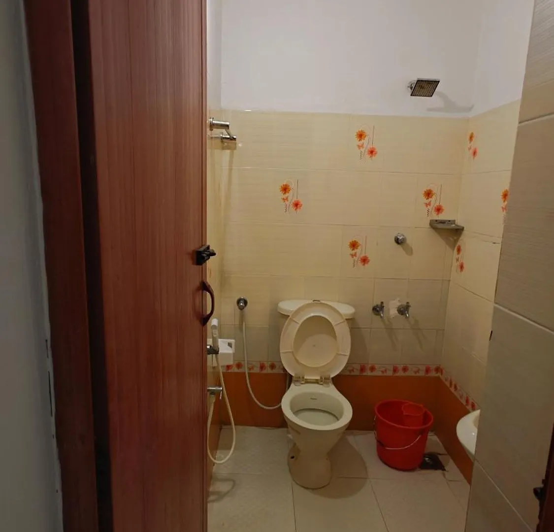 Hostel Funky Garden Bed And Breakfast Varkala India