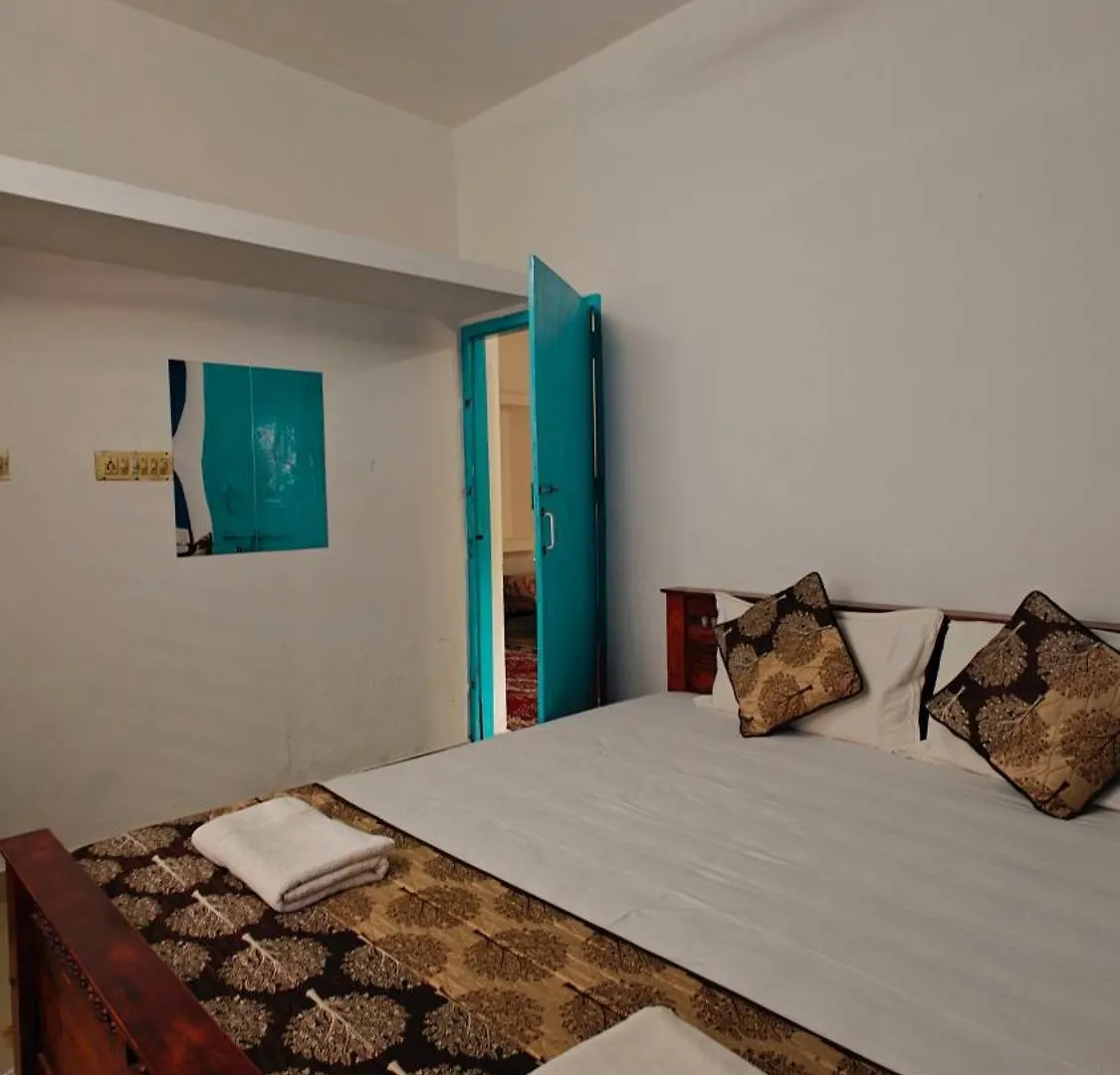 Funky Garden Bed And Breakfast Varkala India