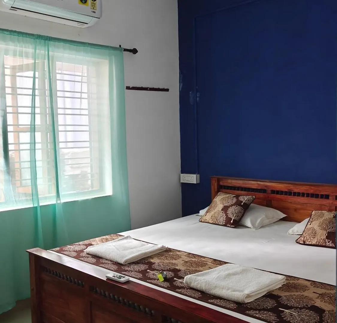 Hostel Funky Garden Bed And Breakfast Varkala